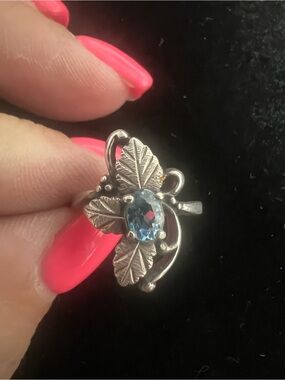 925 STERLING SILVER/BLUE TOPAZ VINTAGE SIGNED RING